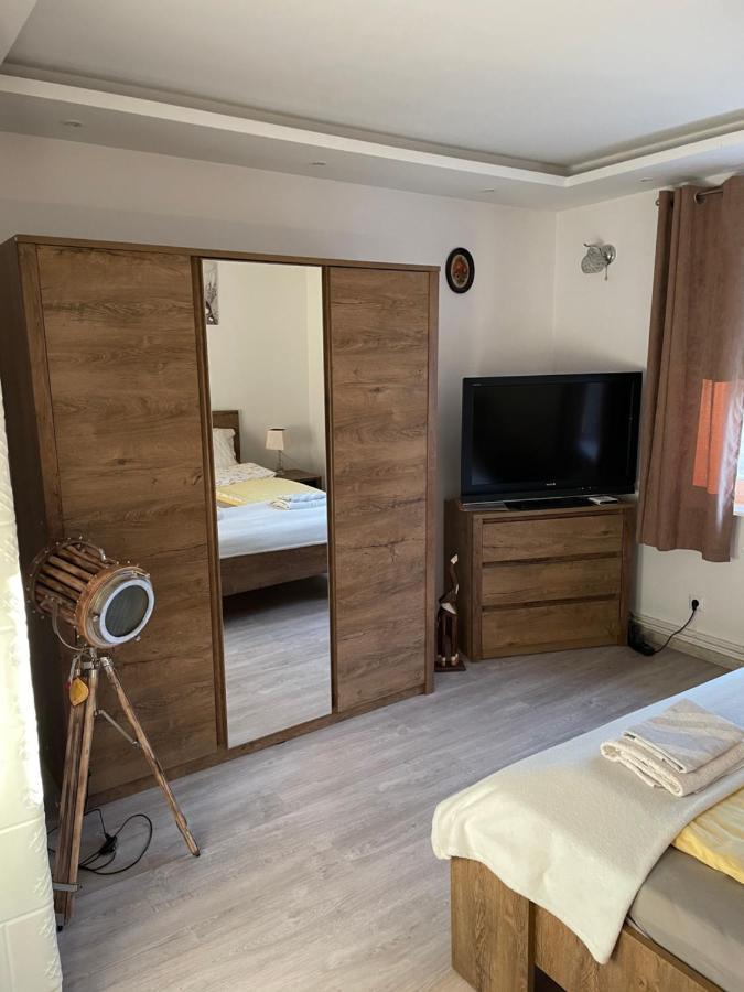 אלבלאג Prestige Apartament מראה חיצוני תמונה
